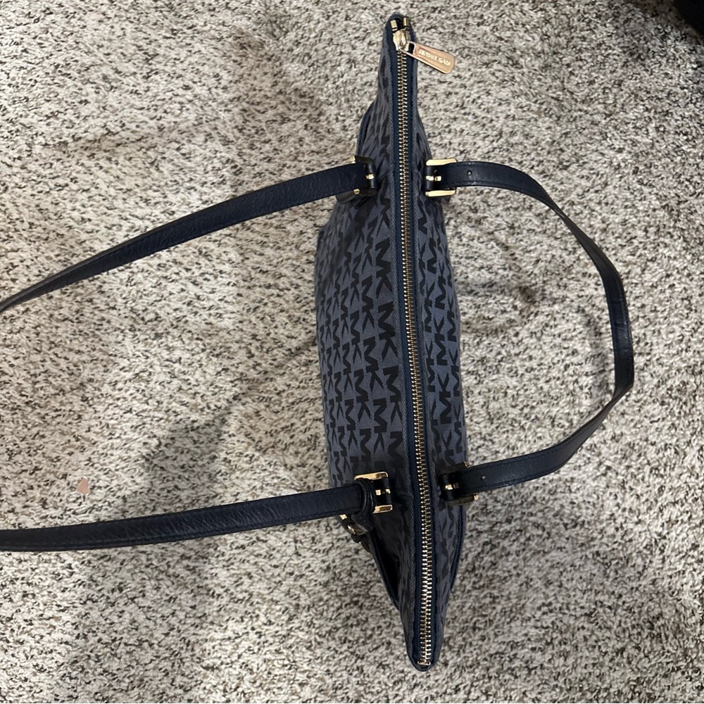 Michael Kors Navy MK Logo Tote Bag - Picture 3 of 9